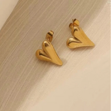 Heart Beat Stud Earrings