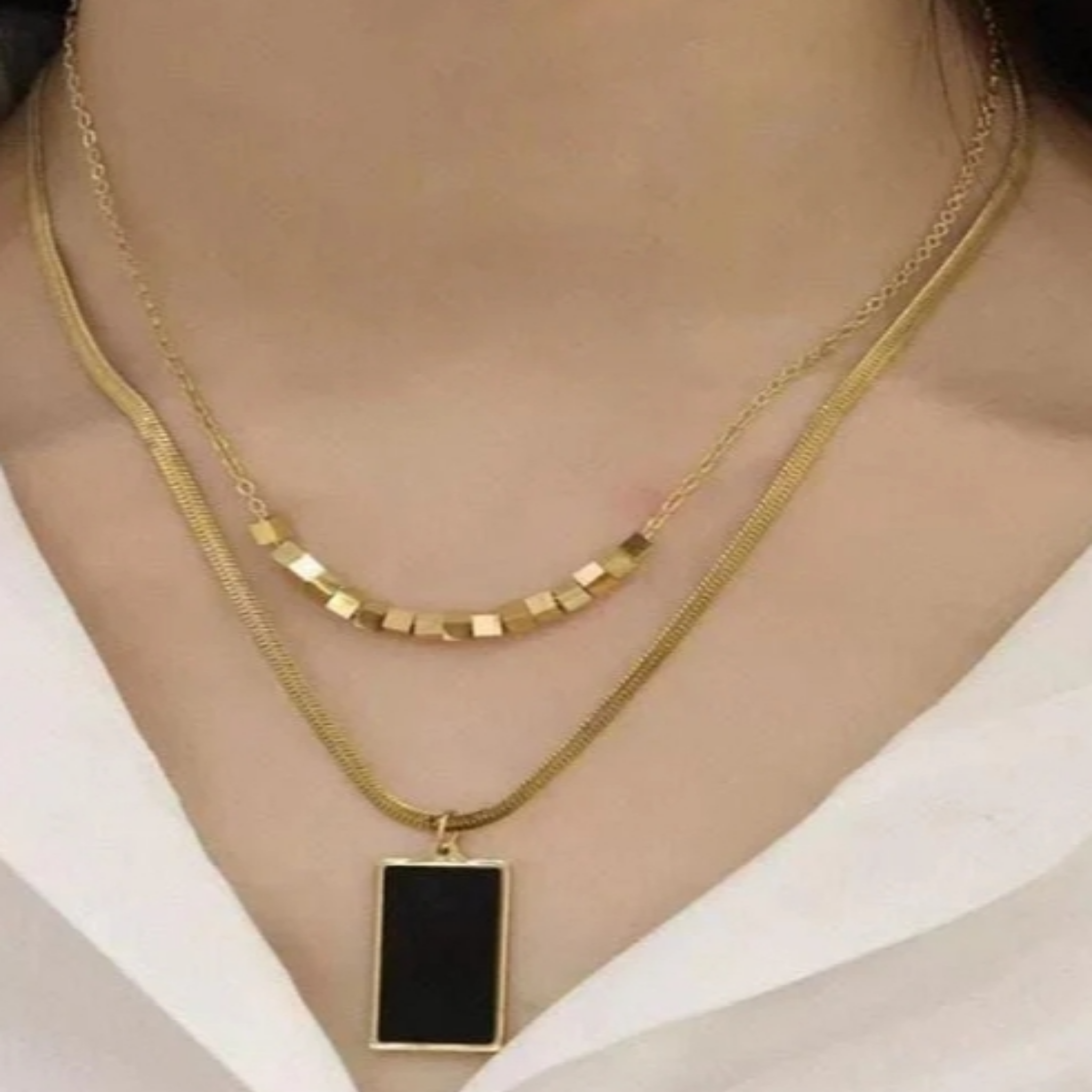 Double Chain Black Pendant