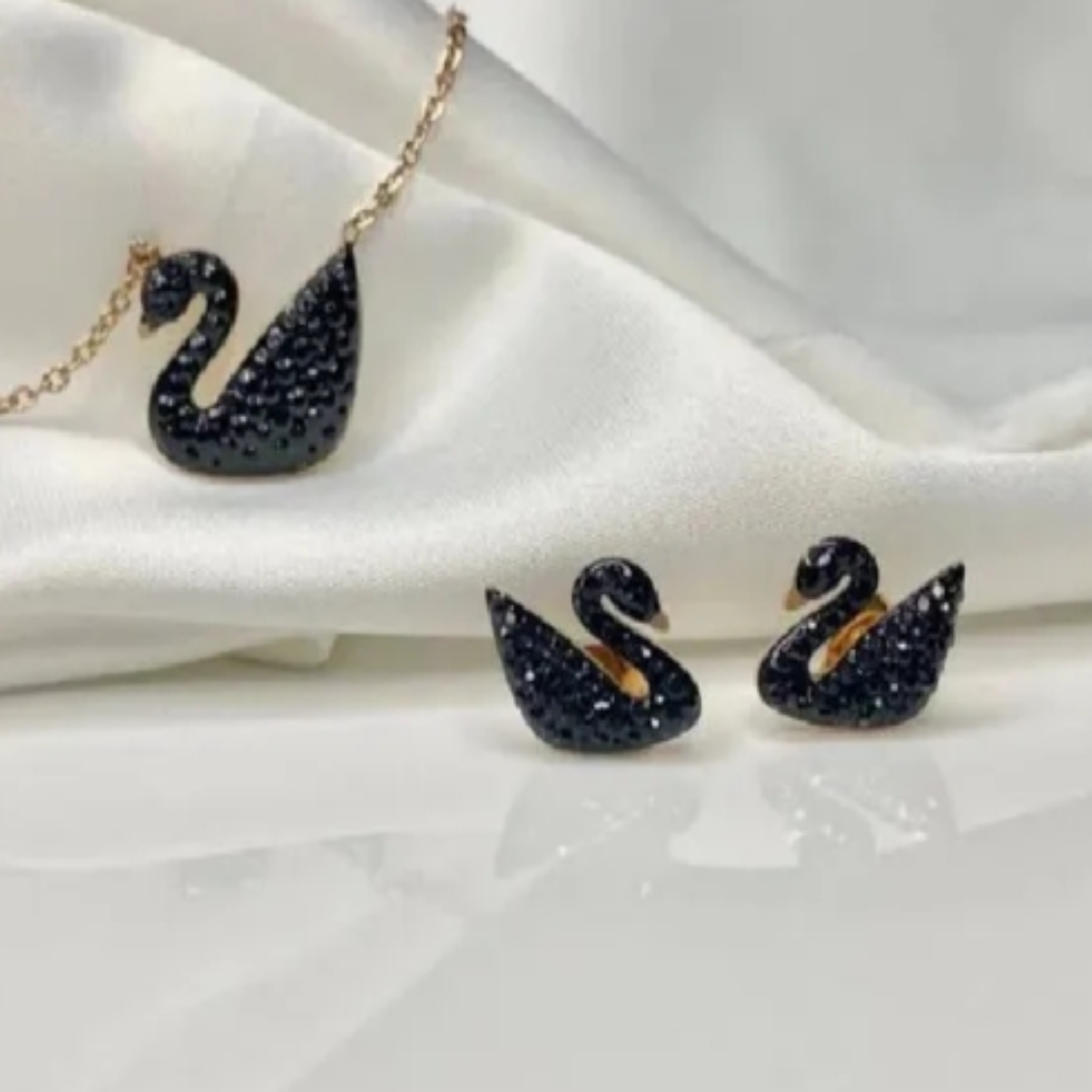 Swan Set