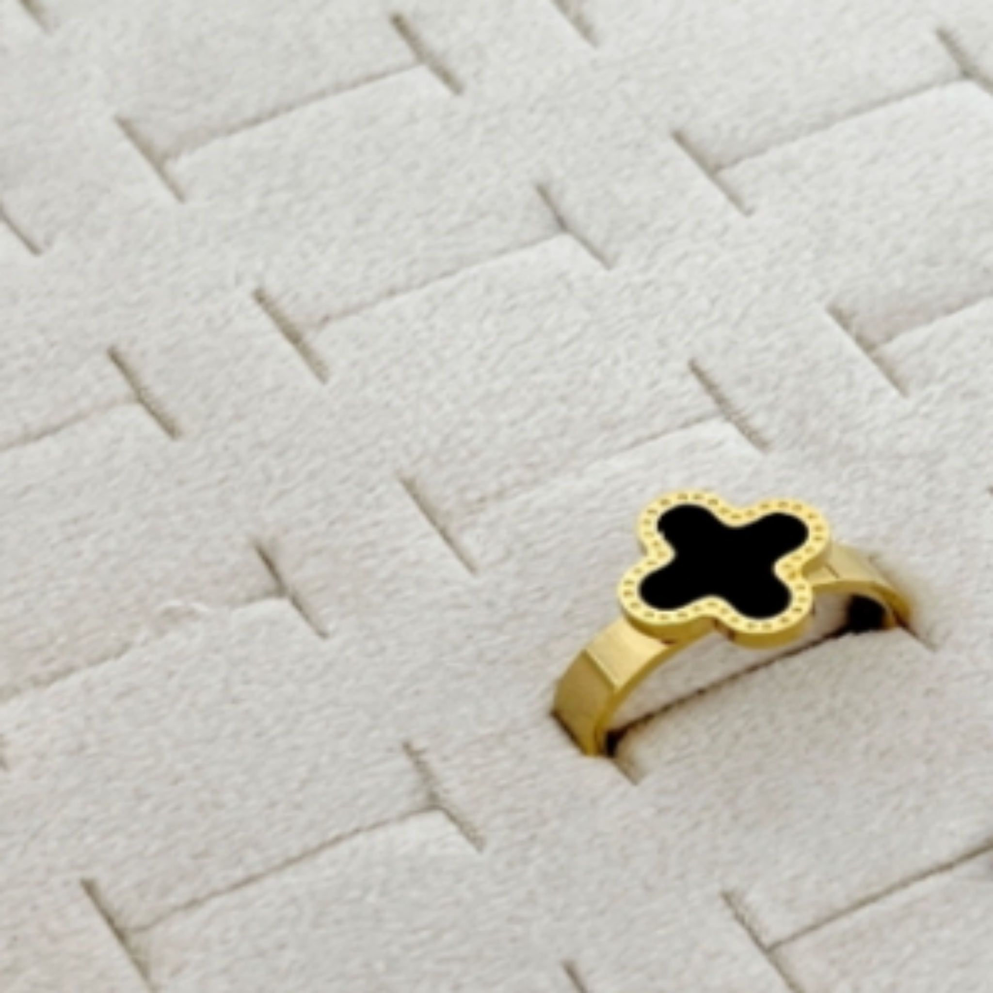 Black Clover Ring